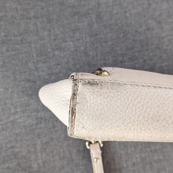 **well loved** Kate Spade crossbody purse - Picture 8 of 9